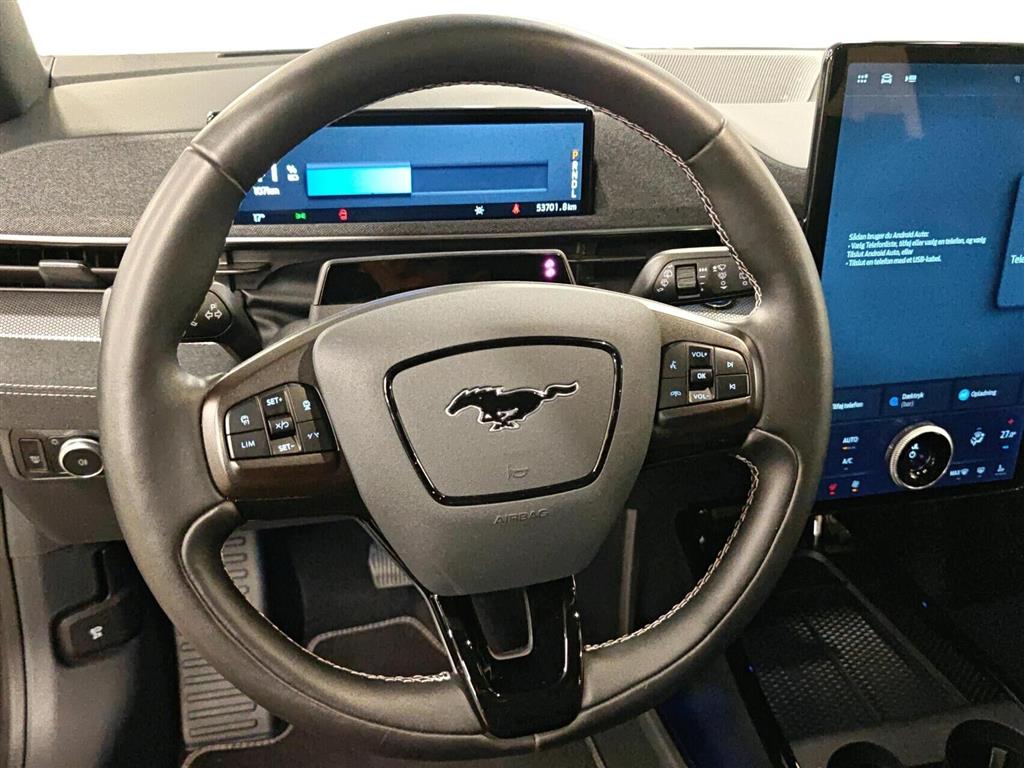 Ford Mustang Mach-E GT EL UR AWD 487HK 5d Aut. - Image 11