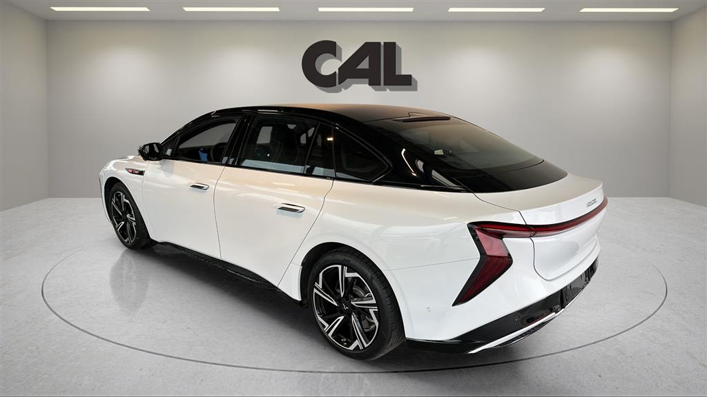 Hongqi EH7 EL Exclusive 339HK Aut. - Image 3