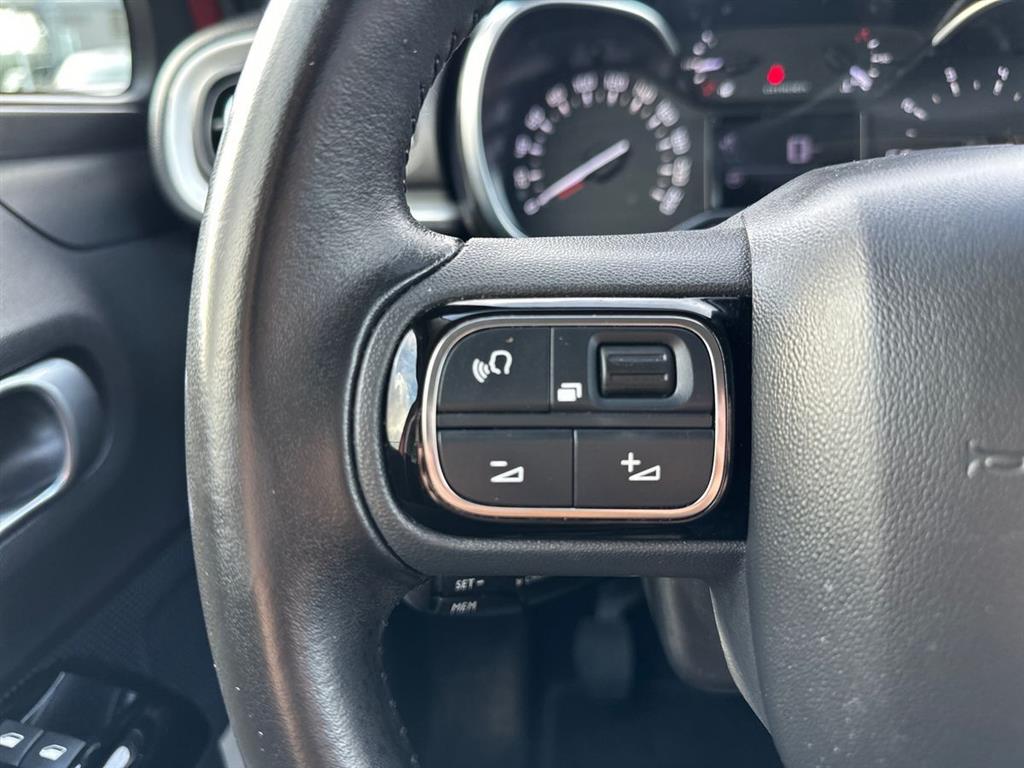 Citroën C3 1,2 PureTech Shine Sport 83HK 5d - Image 18