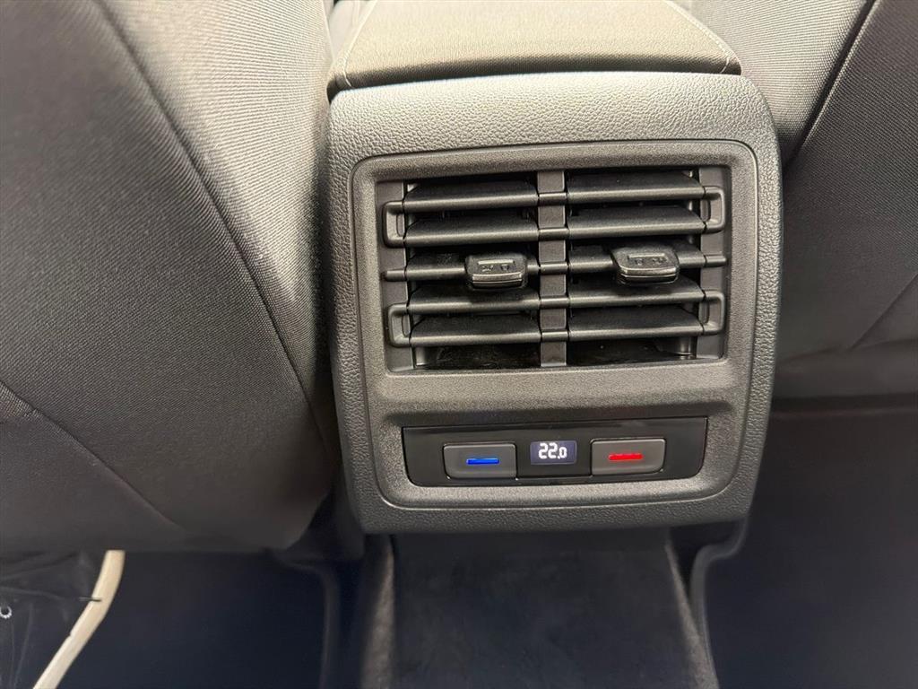 VW Golf 1,5 eTSI Mild hybrid Style DSG 150HK 5d 7g Aut. - Image 18