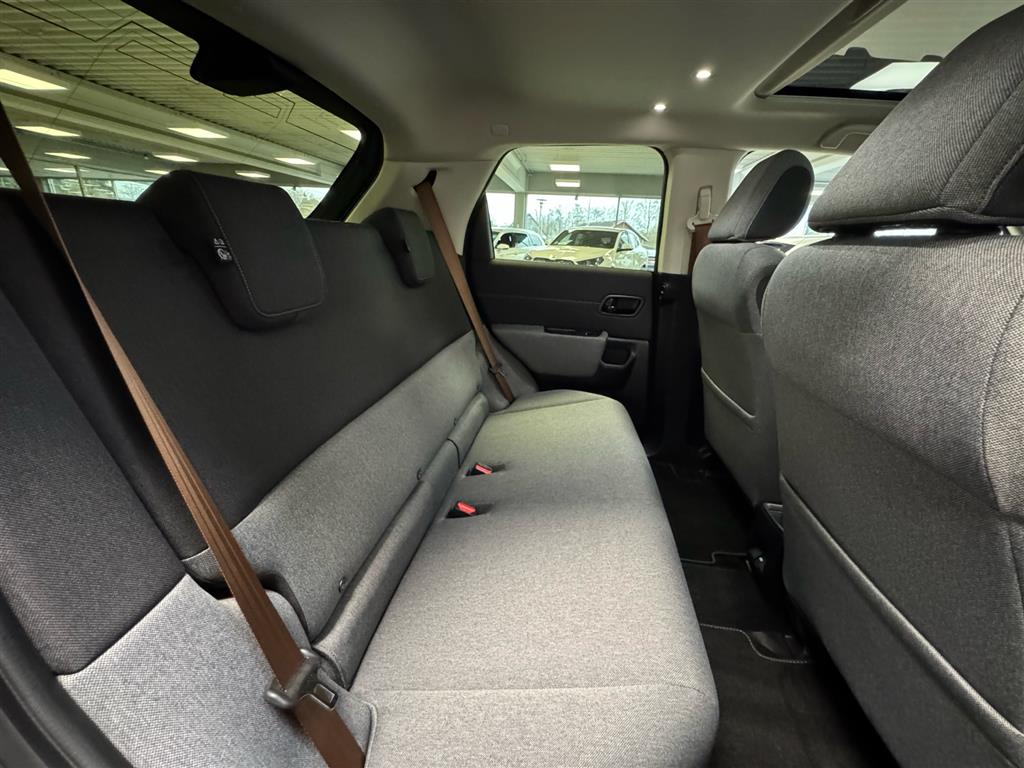 Honda e EL Advance CVT 154HK 5d Aut. - Image 9
