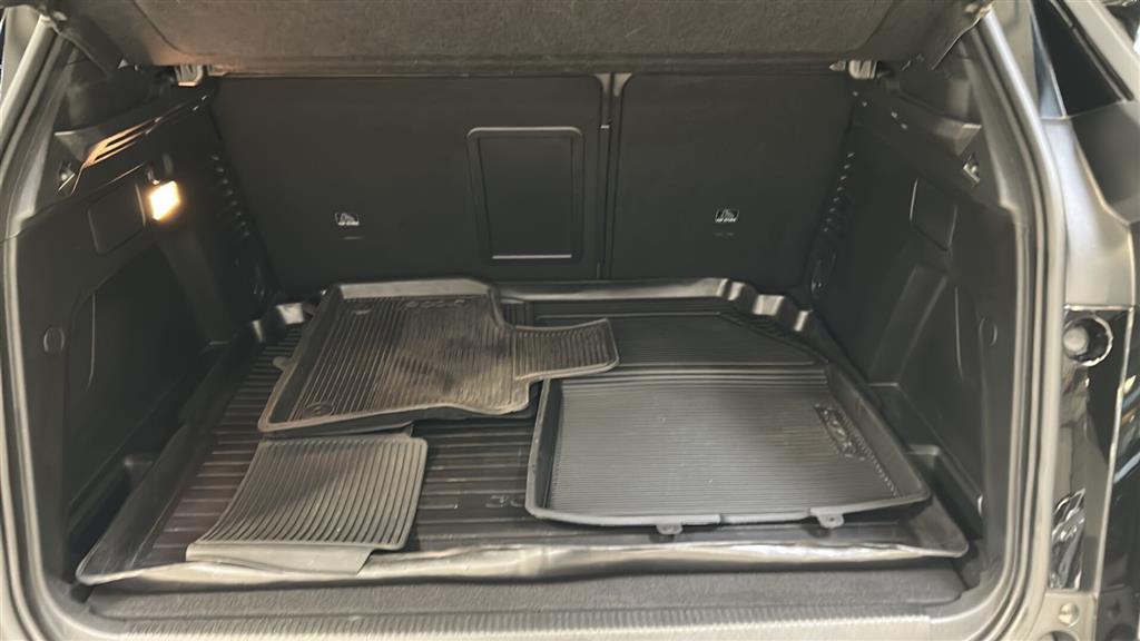 Peugeot 3008 1,2 PureTech Allure Pack EAT8 130HK 5d 8g Aut. - Image 8