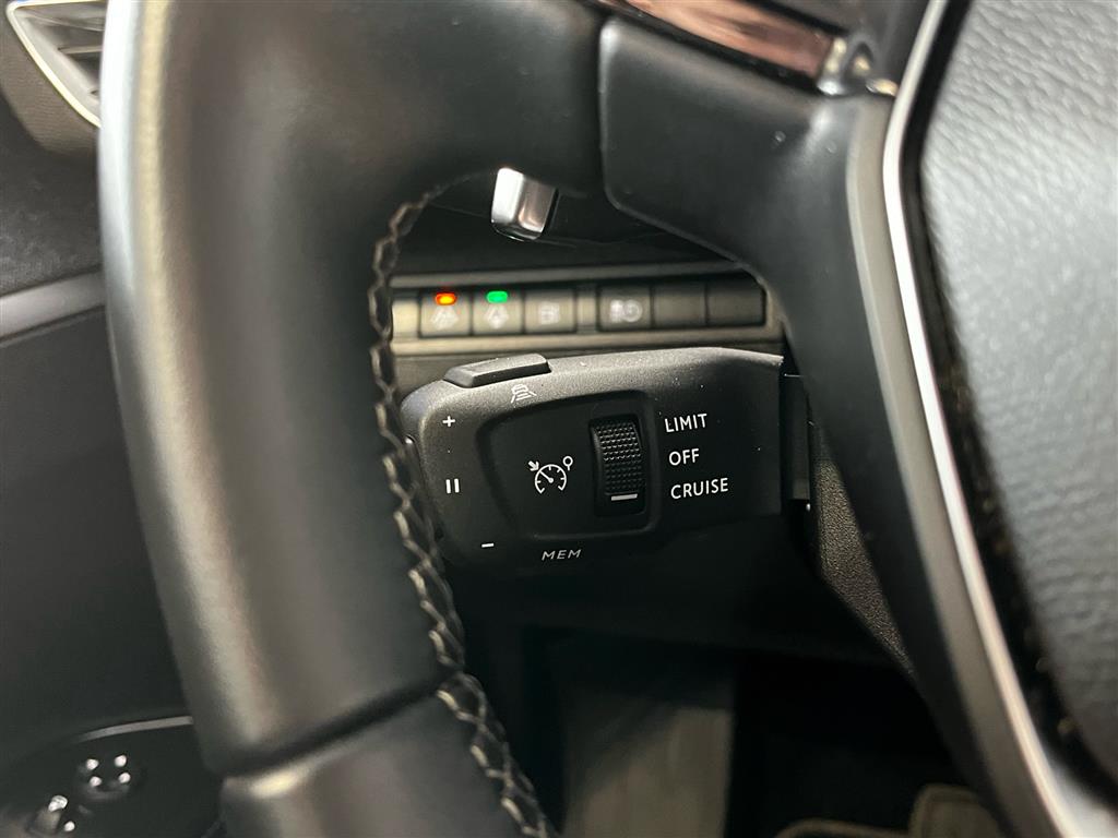Peugeot 3008 1,6 PureTech Plugin-hybrid Selection Sport LTD EAT8 225HK 5d 8g Aut. - Image 16
