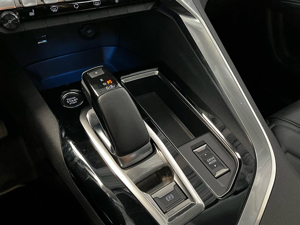 Peugeot 3008 1,6 PureTech Plugin-hybrid Selection Sport LTD EAT8 225HK 5d 8g Aut. - Image 22