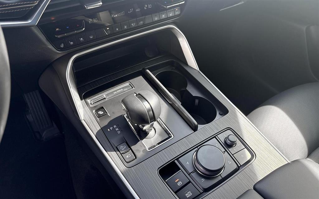 Mazda CX-60 2,5 e-Skyactiv Plugin-hybrid Homura Plus AWD 327HK 5d 8g Aut. - Image 14