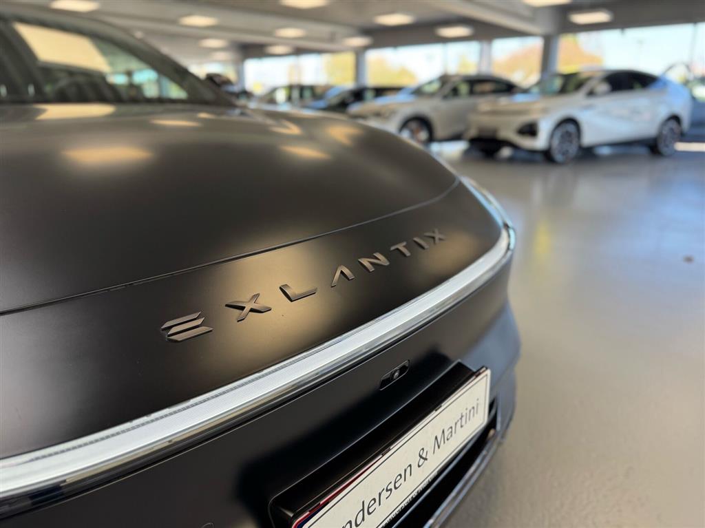 Exlantix ES EL AWD 480HK 5d Aut. - Image 3
