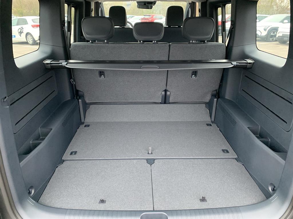Kia PV5 71,2 kWh Passenger LR Upgrade MY26 163HK Aut. - Image 11