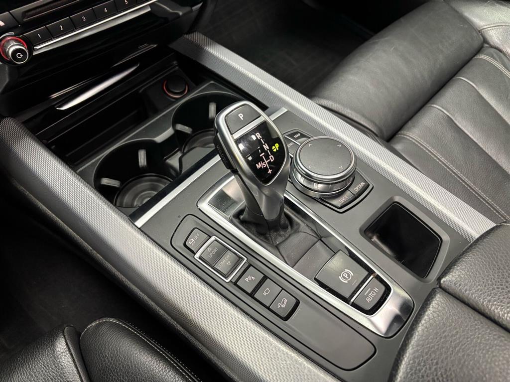 BMW X5 30D 3,0 D Connected XDrive Steptronic 258HK 5d 8g Aut. - Image 19