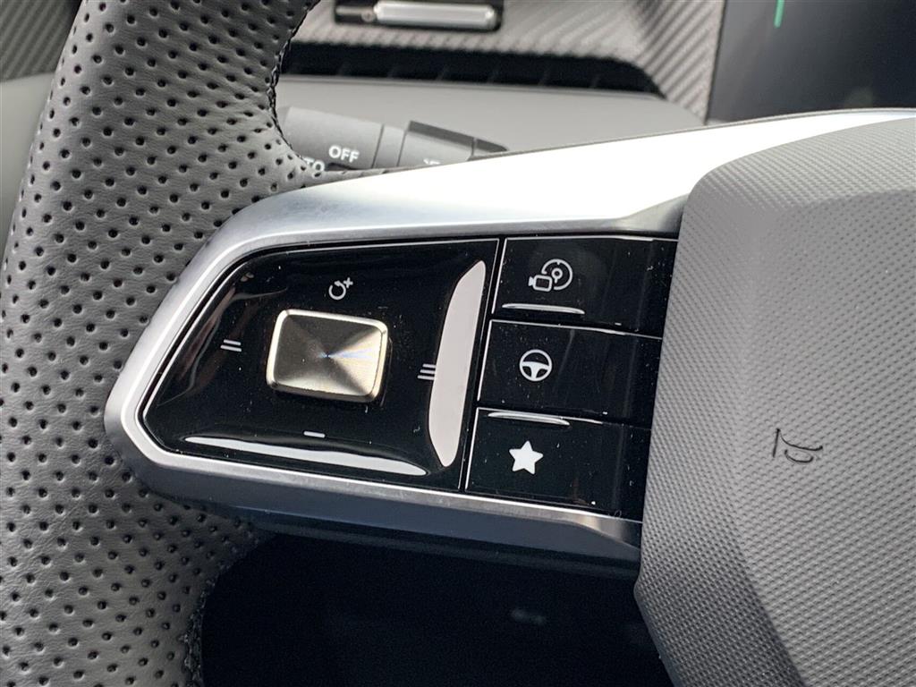 MG MGS5 Electric 64 kWh LR RWD Luxury 231HK Stc Aut. - Image 17