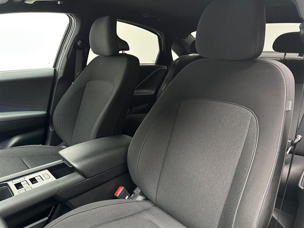 Hyundai Ioniq 6 Electric 77,4 kWh Advanced 229HK Aut. - Image 18