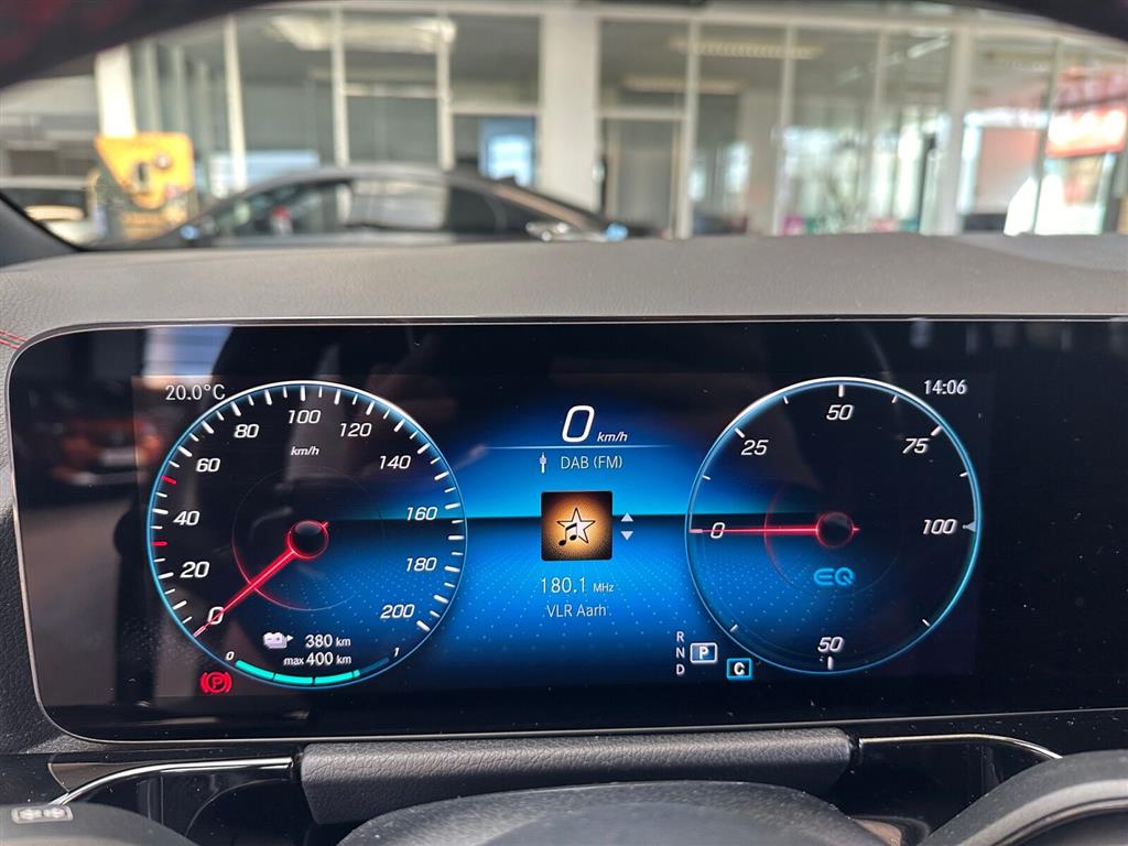 Mercedes-Benz EQA 250+ EL AMG 190HK 5d Aut. - Image 21