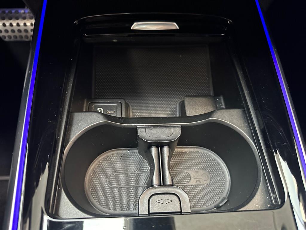Mercedes-Benz EQA 250+ EL AMG 190HK 5d Aut. - Image 30
