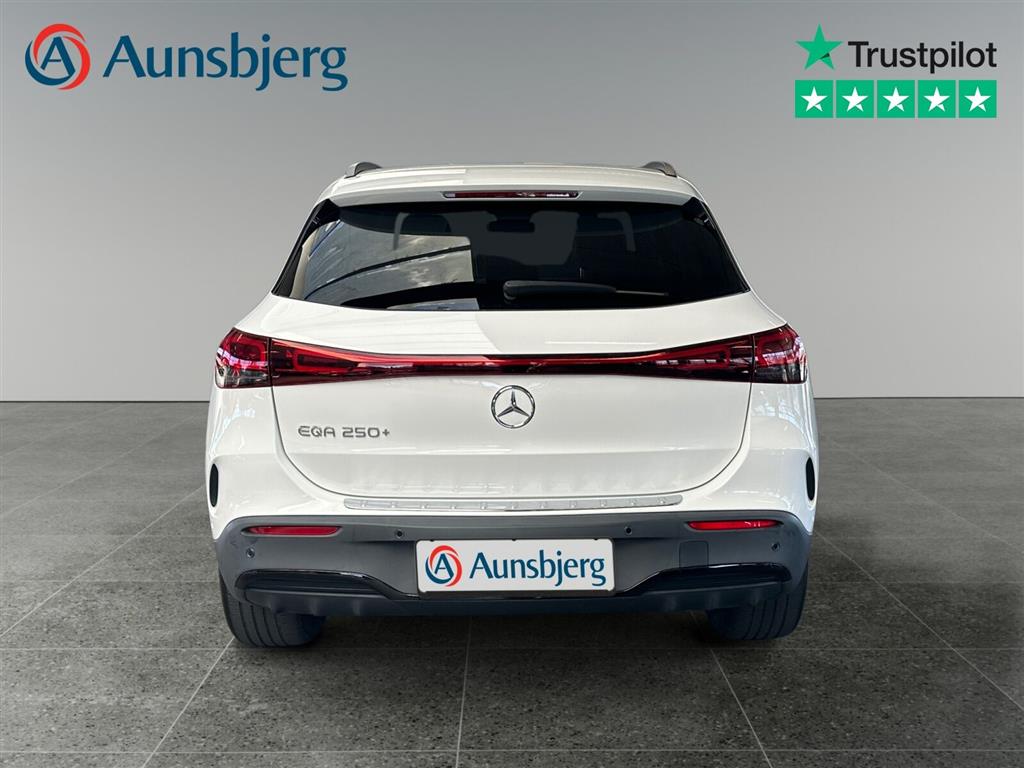 Mercedes-Benz EQA 250+ EL AMG 190HK 5d Aut. - Image 4