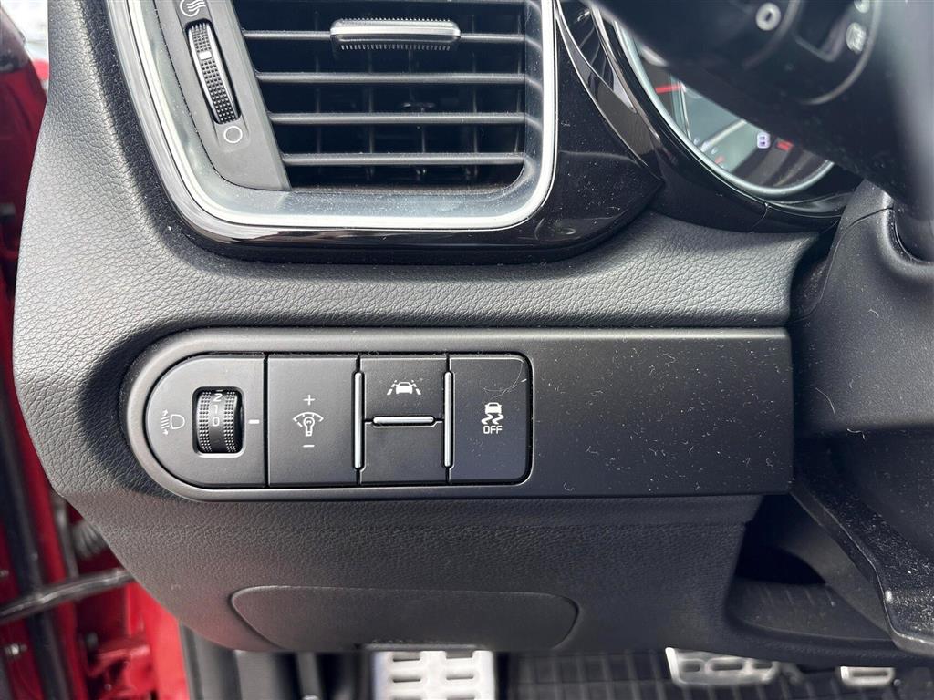 Kia Ceed 1,4 T-GDI Comfort DCT 140HK 5d 7g Aut. - Image 16
