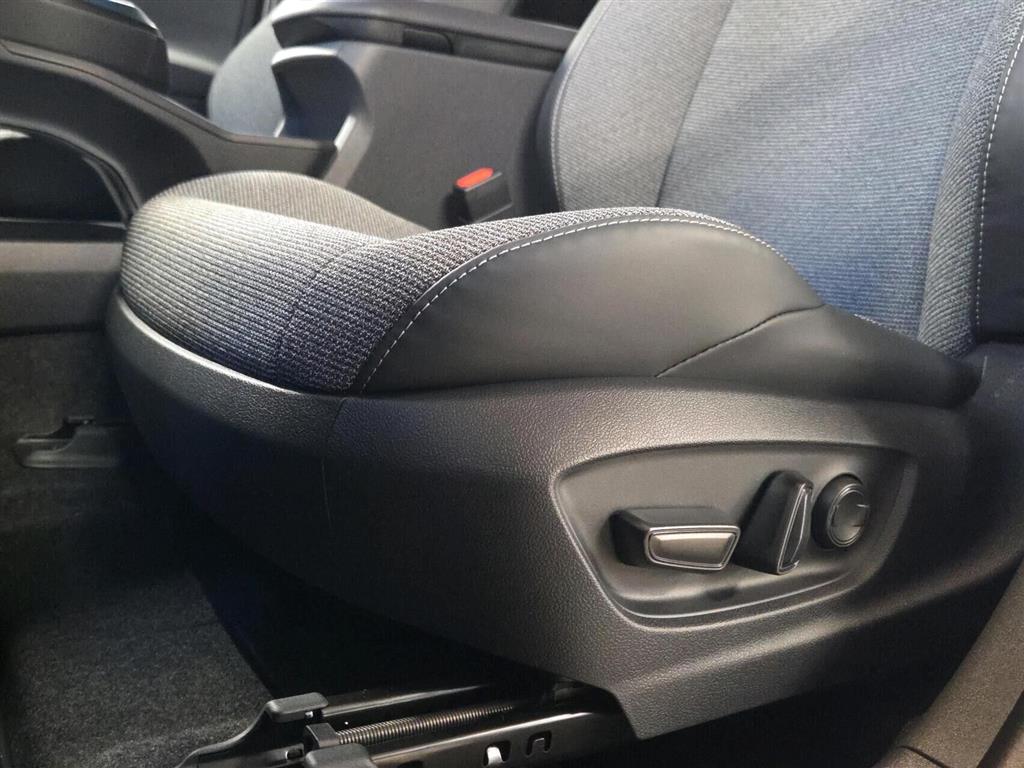 Toyota BZ4X EL Active Tech 224HK 5d Aut. - Image 14
