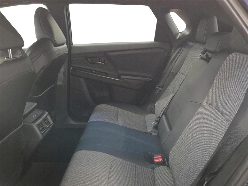 Toyota BZ4X EL Active Tech 224HK 5d Aut. - Image 5