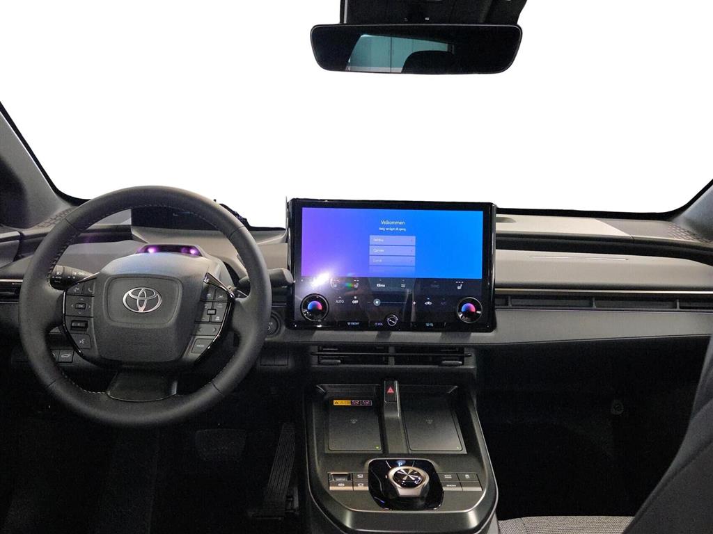 Toyota BZ4X EL Active Tech 224HK 5d Aut. - Image 6