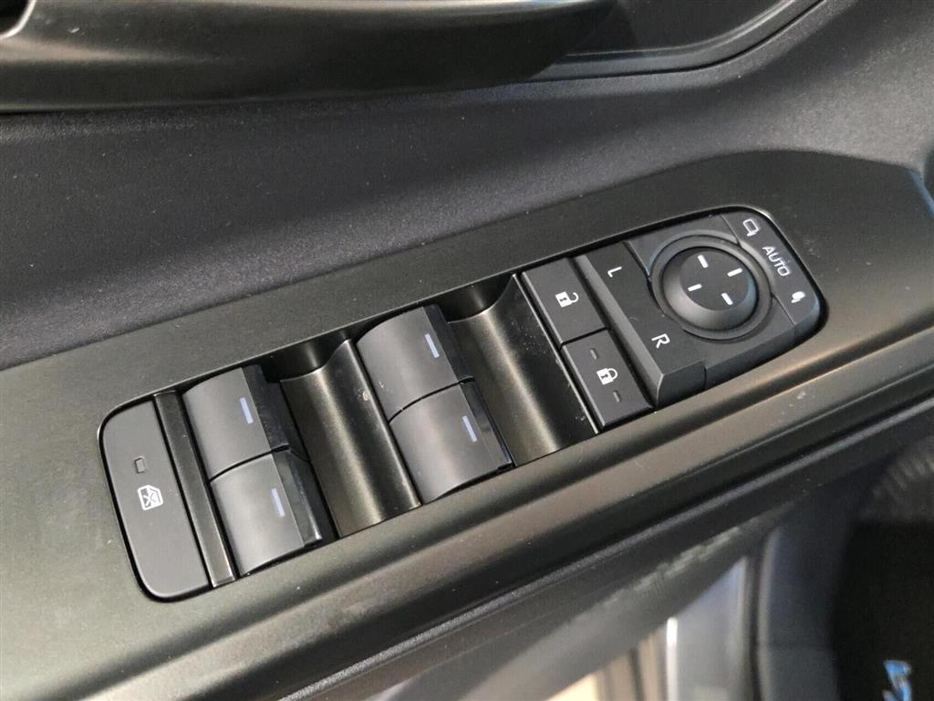 Toyota BZ4X EL Active Tech 224HK 5d Aut. - Image 7