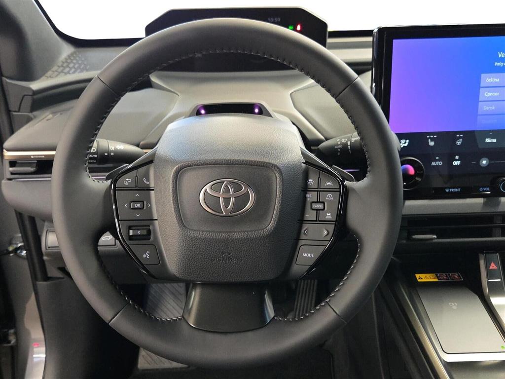 Toyota BZ4X EL Active Tech 224HK 5d Aut. - Image 9