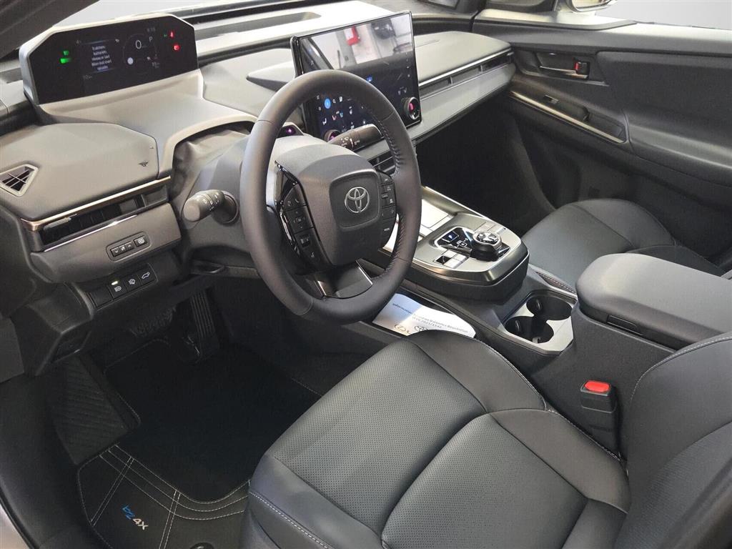 Toyota bZ4X EL Executive 224HK 5d Aut. - Image 15