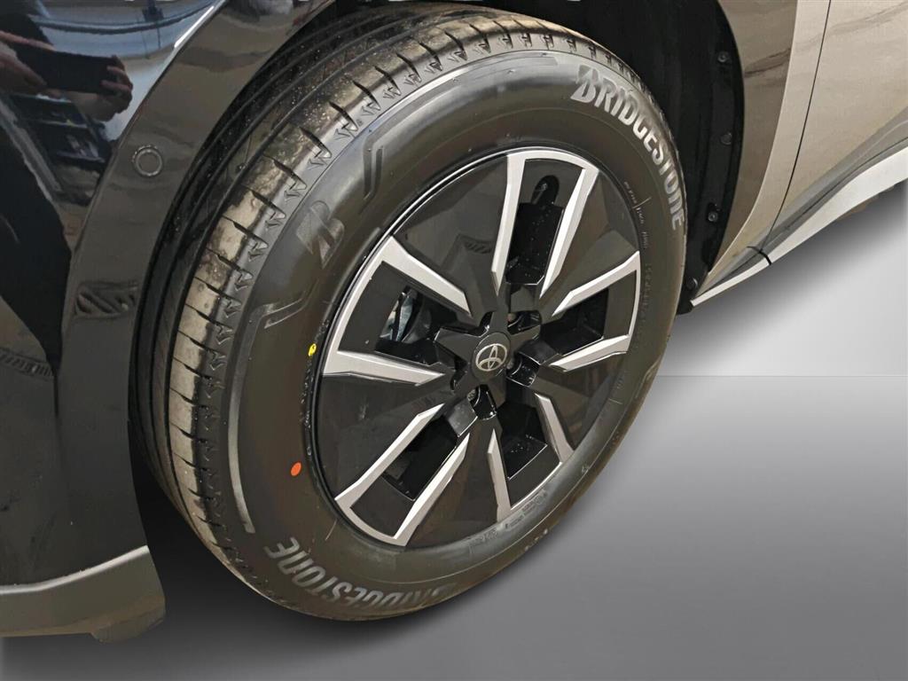 Toyota BZ4X EL Executive 224HK 5d Aut. - Image 16