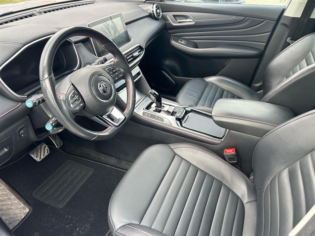 MG EHS 1,5 T-GDi PHEV Luxury 258HK 5d Aut. - Image 10