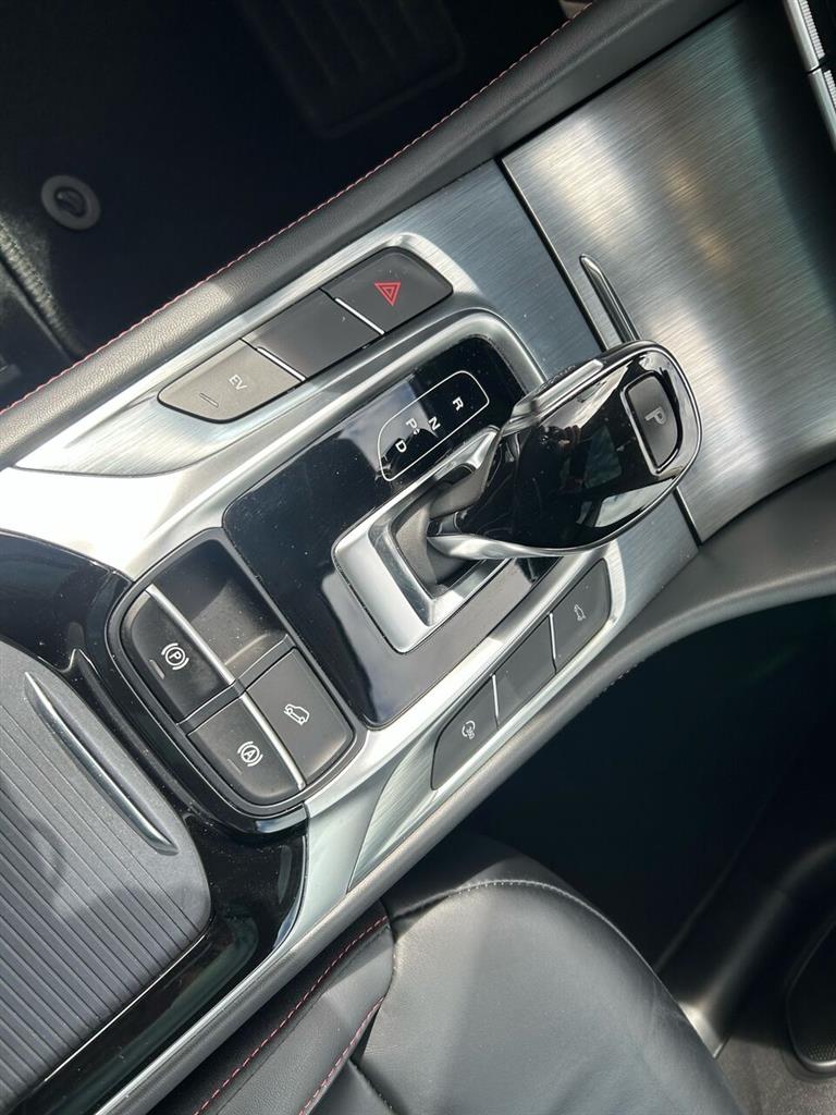 MG EHS 1,5 T-GDi PHEV Luxury 258HK 5d Aut. - Image 19