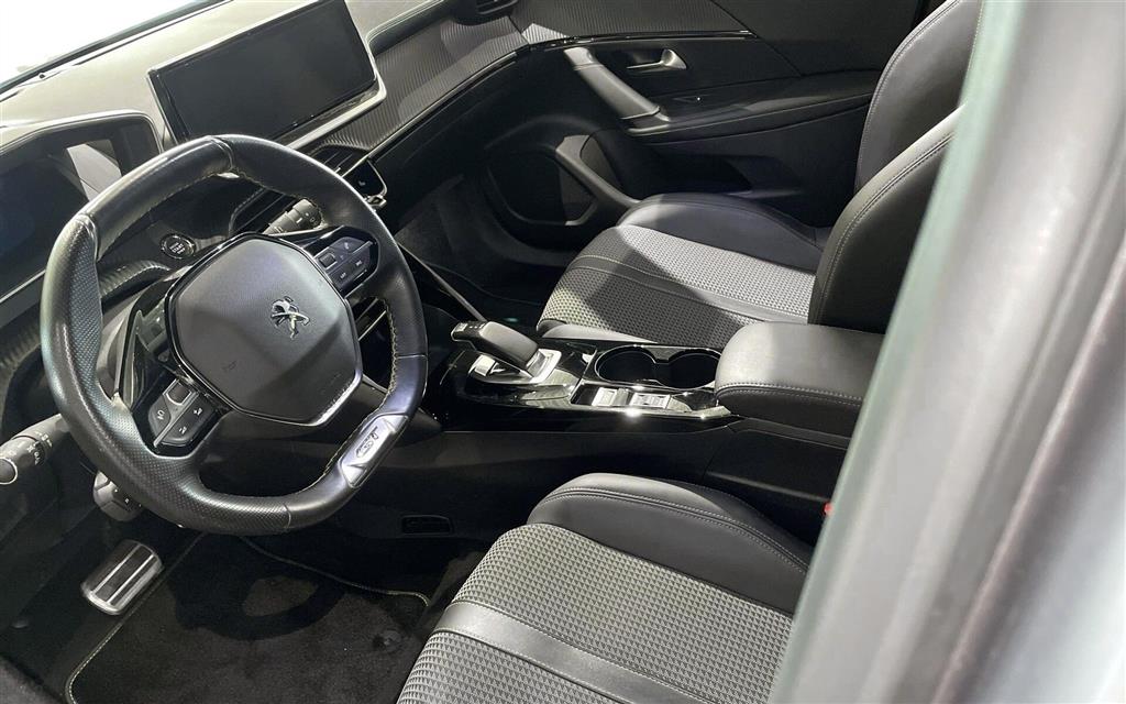 Peugeot e-2008 EL GT 136HK 5d Aut. - Image 9