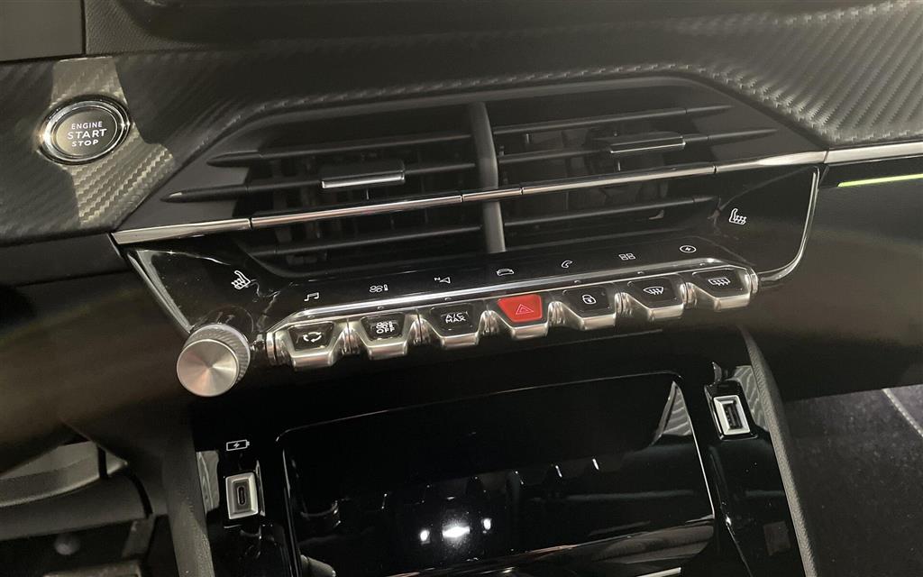 Peugeot e-2008 EL GT 136HK 5d Aut. - Image 13
