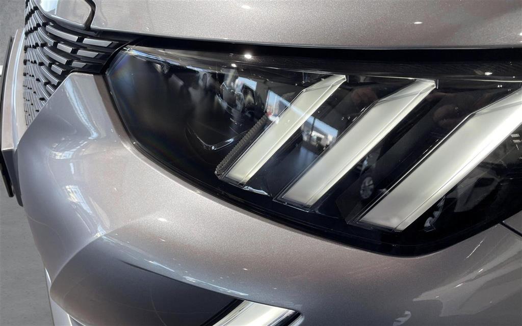 Peugeot e-2008 EL GT 136HK 5d Aut. - Image 24