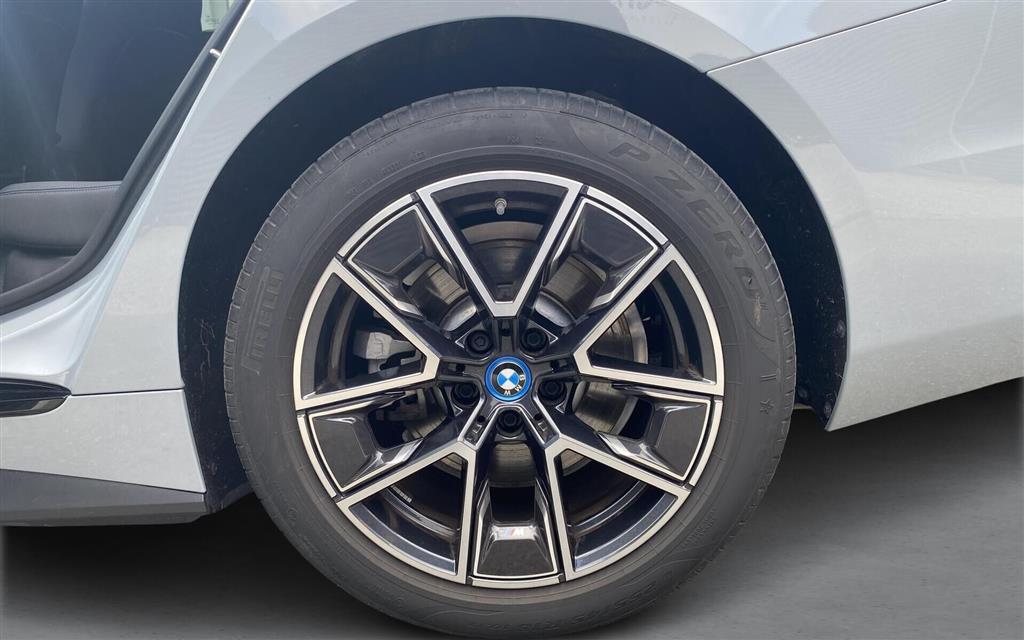 BMW i4 eDrive40 Gran Coupé EL M-Sport 340HK 5d Aut. - Image 16