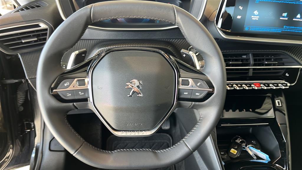 Peugeot 208 1,2 PureTech Black Selection EAT8 100HK 5d 8g Aut. - Image 12