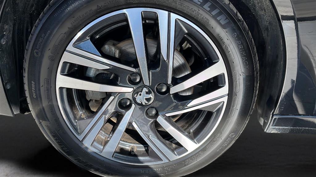 Peugeot 208 1,2 PureTech Black Selection EAT8 100HK 5d 8g Aut. - Image 16