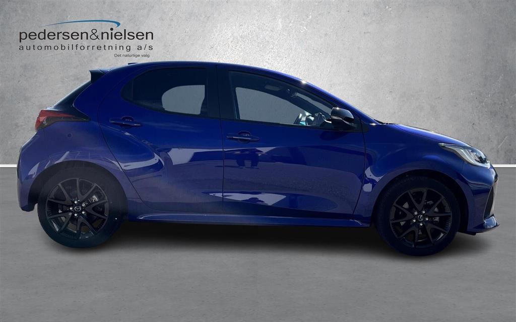 Mazda 2 1,5 VVT-I Hybrid Homura Plus CVT 116HK 5d Trinl. Gear - Image 6