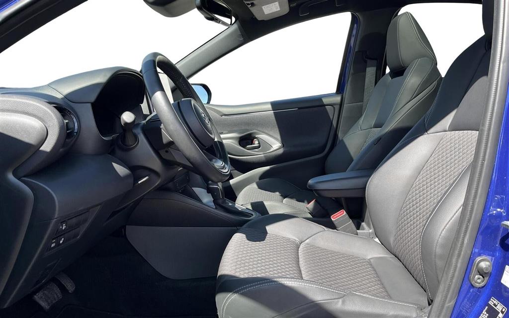Mazda 2 1,5 VVT-I Hybrid Homura Plus CVT 116HK 5d Trinl. Gear - Image 9