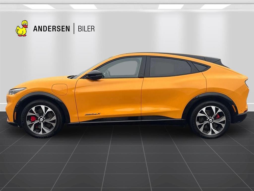 Ford Mustang Mach-E EL UR Premium 294HK 5d Aut. - Image 2