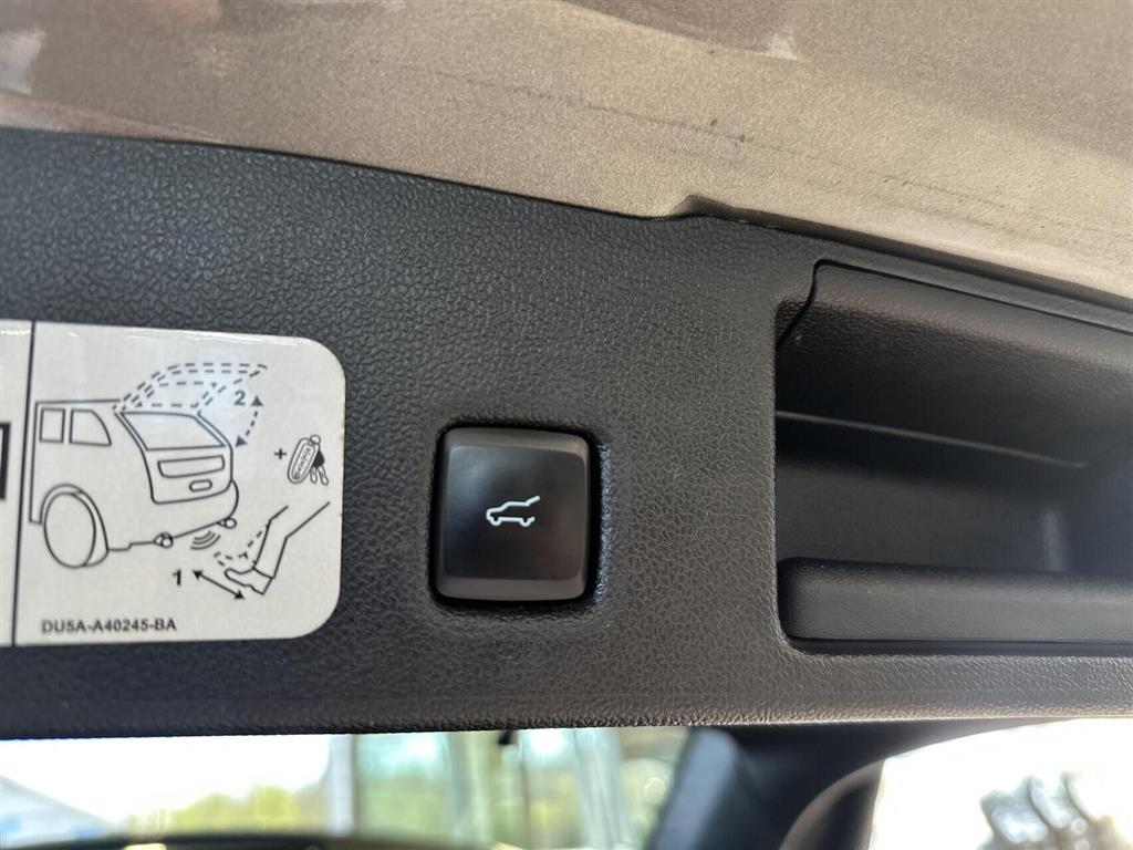 Ford Kuga 2,5 Plugin-hybrid Vignale CVT 225HK 5d Trinl. Gear - Image 9
