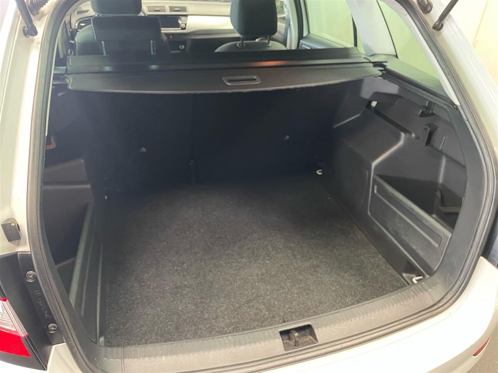 Skoda Fabia Combi 1,0 TSI Life DSG 95HK Stc 7g Aut. - Image 5