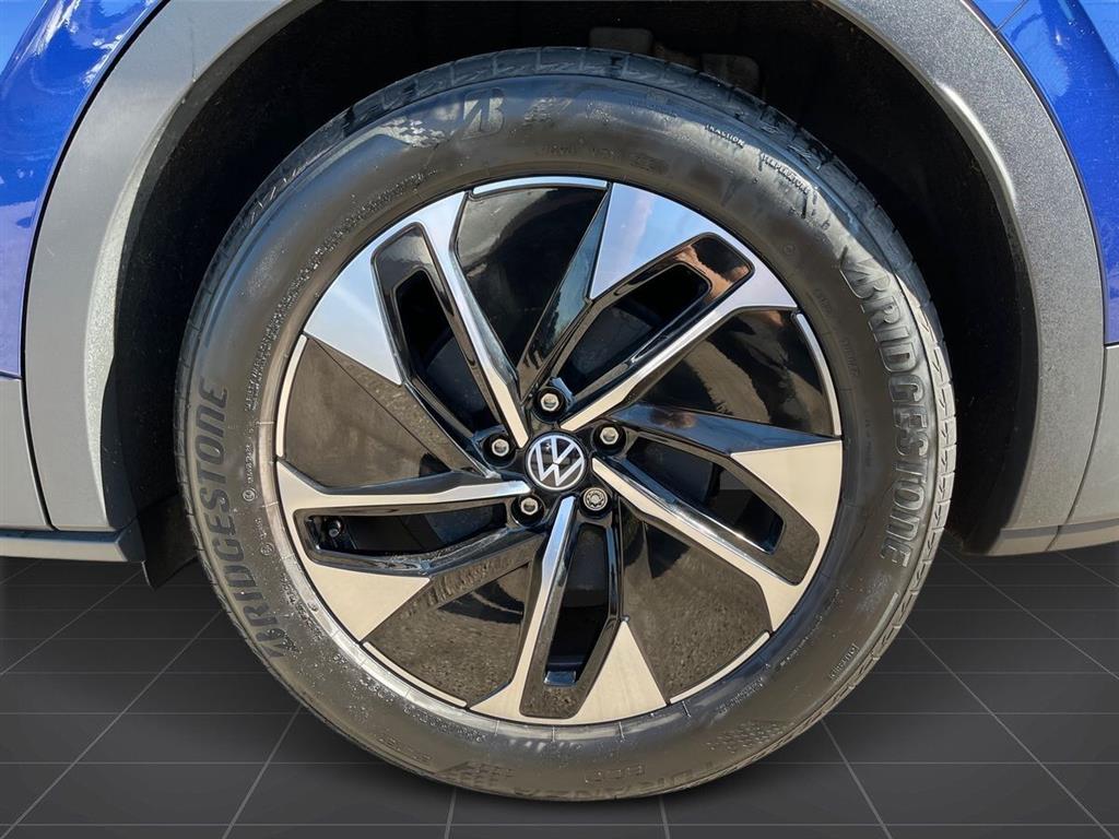 VW ID.4 EL Pro Performance 204HK 5d Aut. - Image 6
