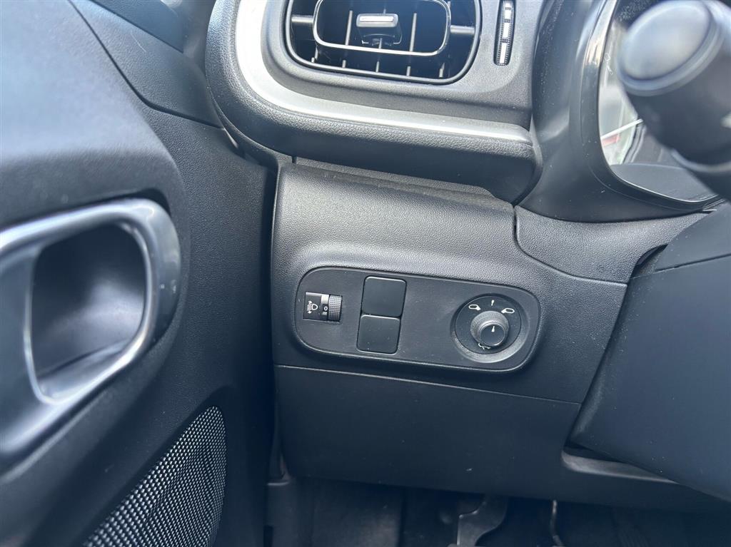 Citroën C3 1,2 PureTech Shine 83HK 5d - Image 13