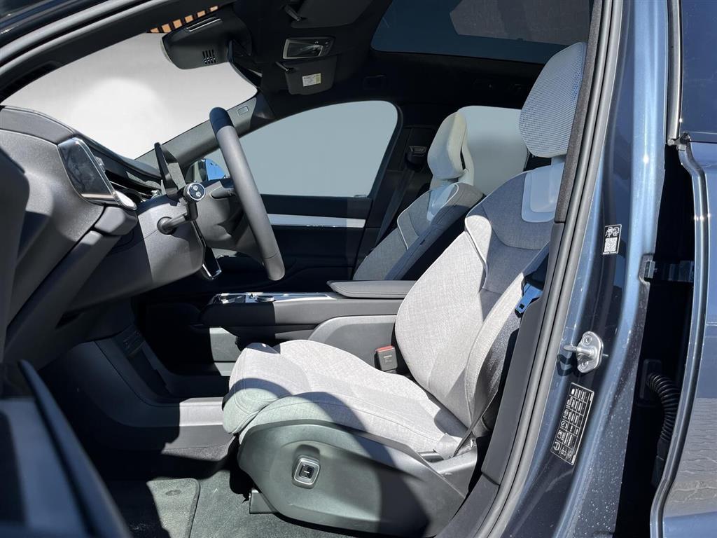 Volvo EX90 Twin Ultra AWD 408HK 5d Aut. - Image 16