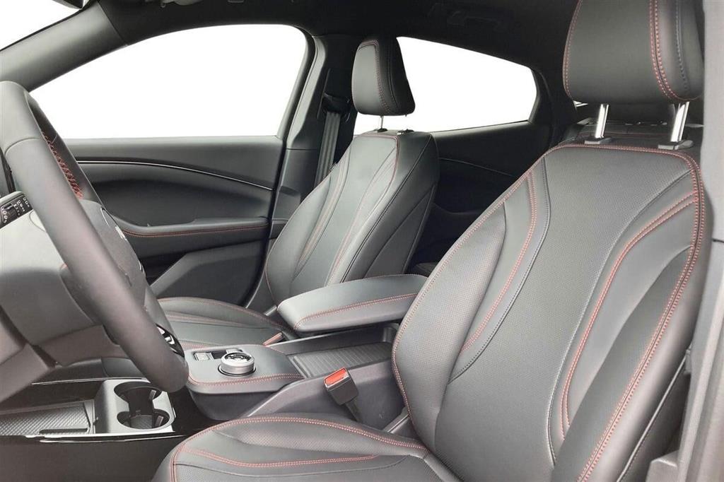 Ford Mustang Mach-E EL UR Premium 294HK 5d Aut. - Image 10