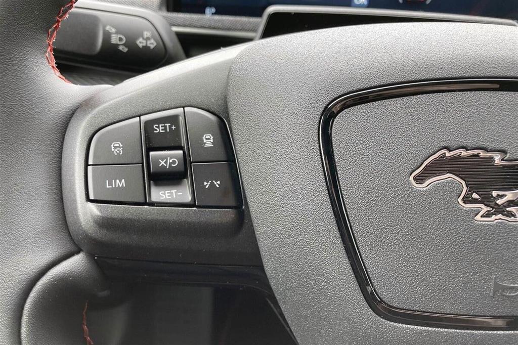 Ford Mustang Mach-E EL UR Premium 294HK 5d Aut. - Image 12