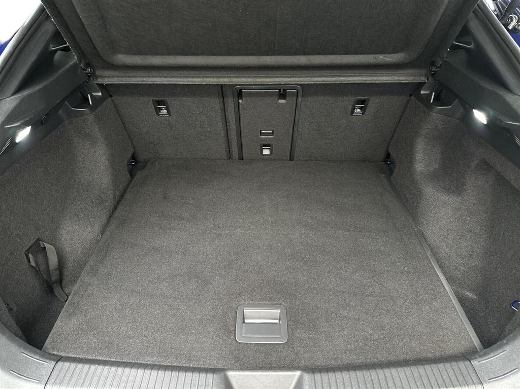 VW ID.5 EL Pro Performance 204HK 5d Aut. - Image 14