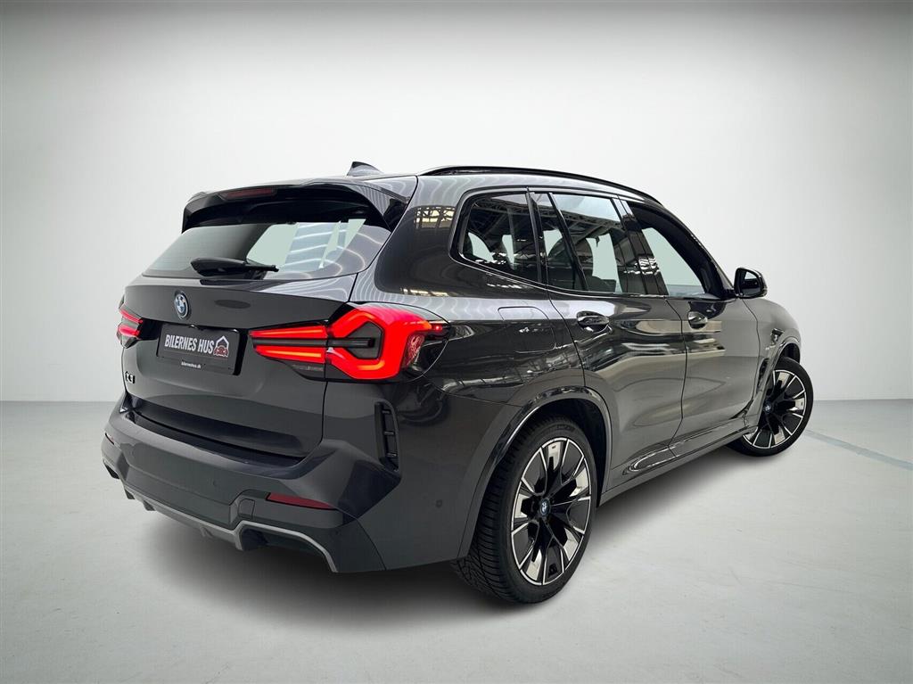 BMW iX3 EL M-Sport Charged Plus 286HK 5d Aut. - Image 2