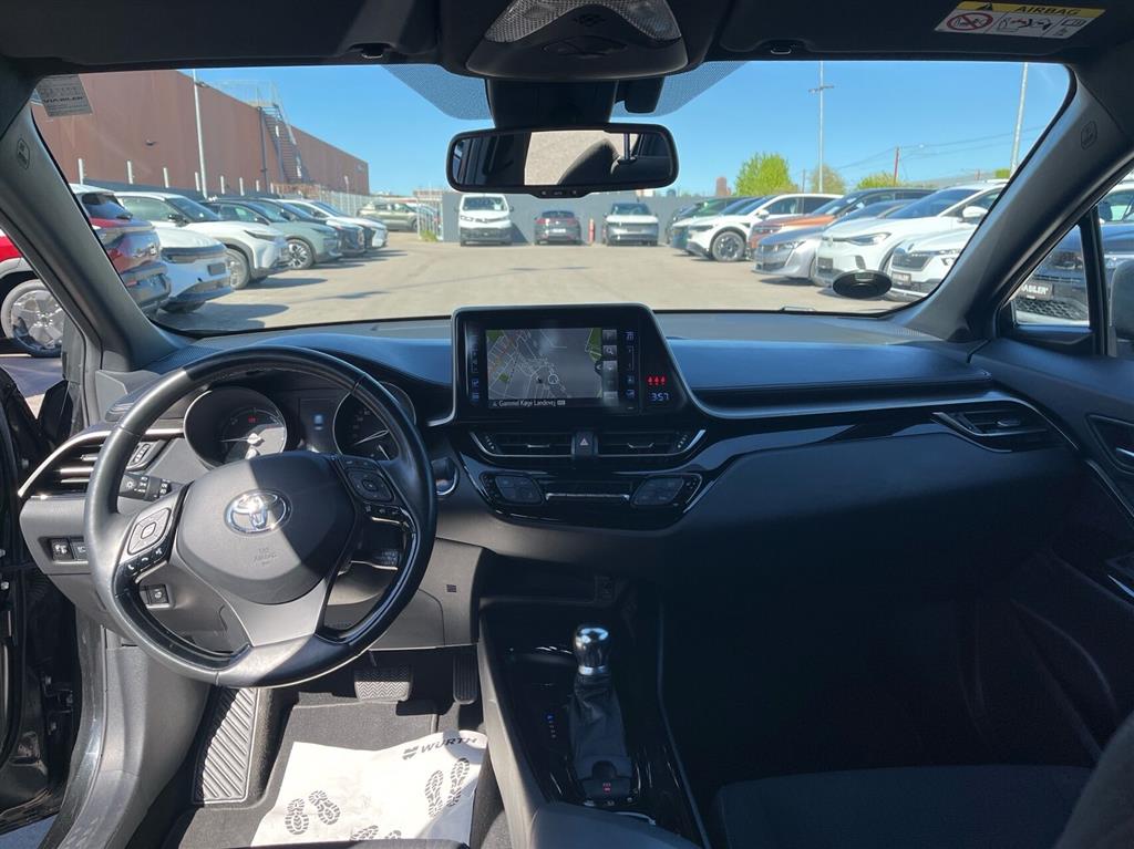 Toyota C-HR 1,8 Hybrid Selected Multidrive S 122HK 5d Aut. - Image 9