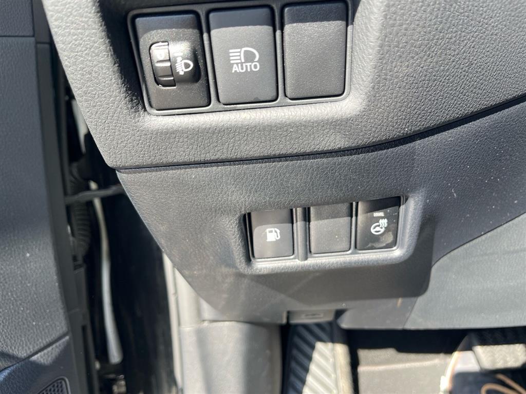 Toyota C-HR 1,8 Hybrid Selected Multidrive S 122HK 5d Aut. - Image 13