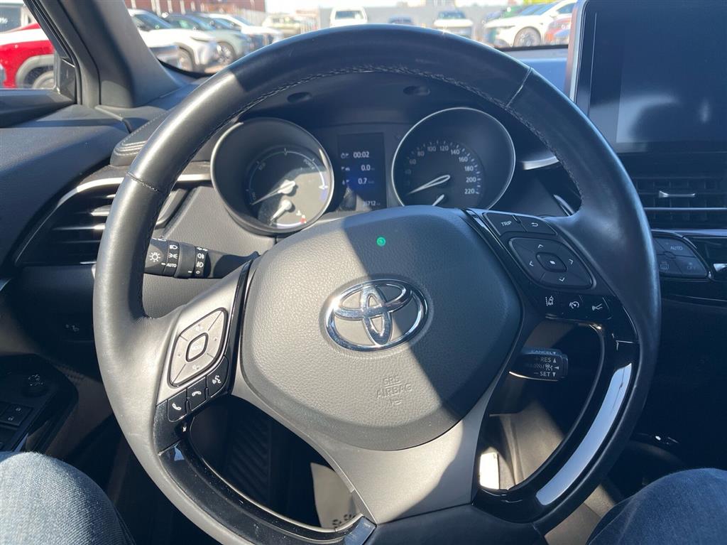 Toyota C-HR 1,8 Hybrid Selected Multidrive S 122HK 5d Aut. - Image 15