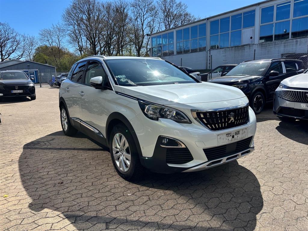 Peugeot 3008 1,2 e-THP Allure 130HK 5d 6g - Image 2