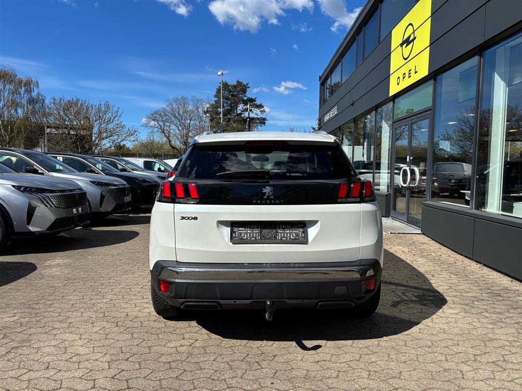 Peugeot 3008 1,2 e-THP Allure 130HK 5d 6g - Image 4